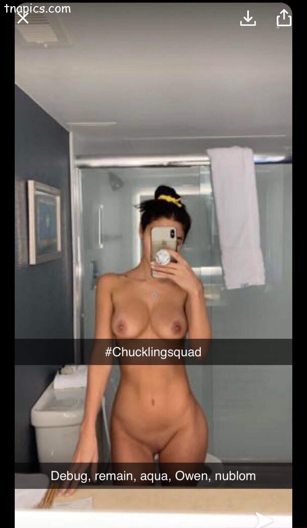 Chantel Jeffries nude 10