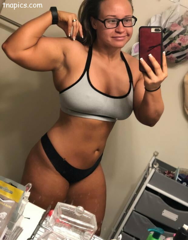 Jordynne Grace nude 2