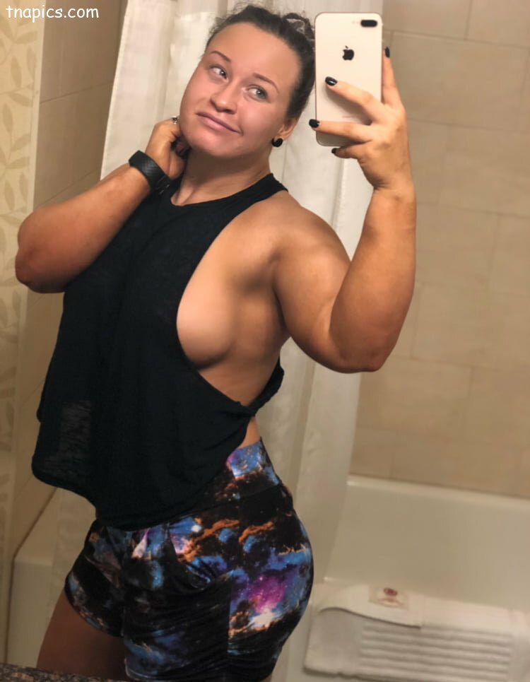 Jordynne Grace nude 3