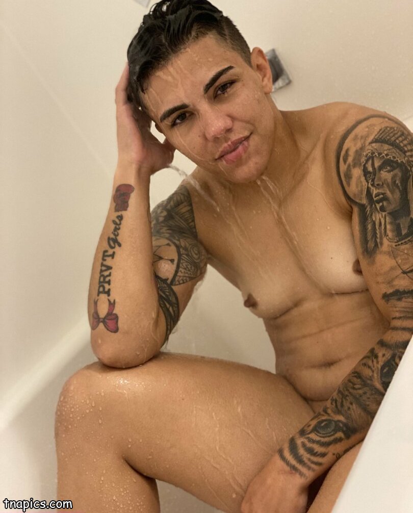 Jessica Andrade nude 1