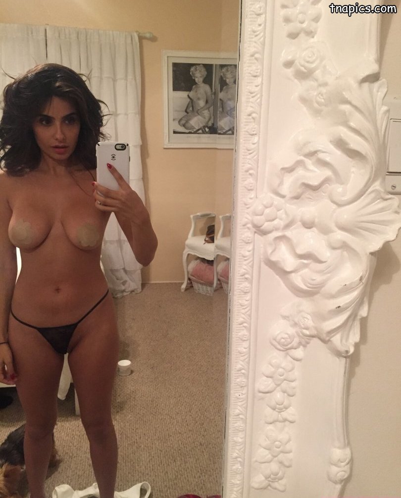 Mikaela Hoover nude 9