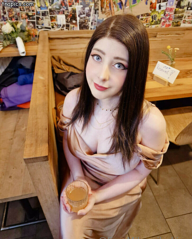 Mikomi Hokina nude 12