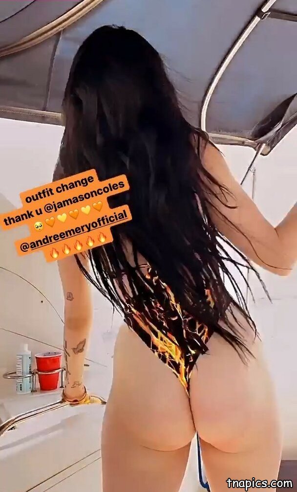 Noah Cyrus Nude 45