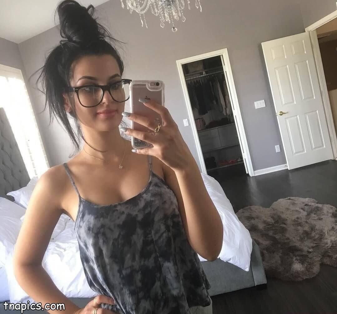 Sssniperwolf Nude 70